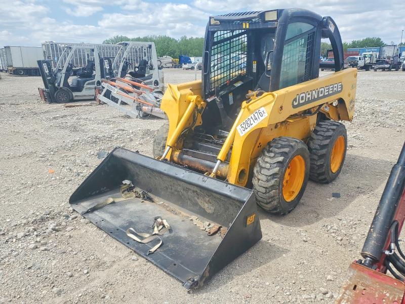 2002 John Deere 240 Skid Steer Loader