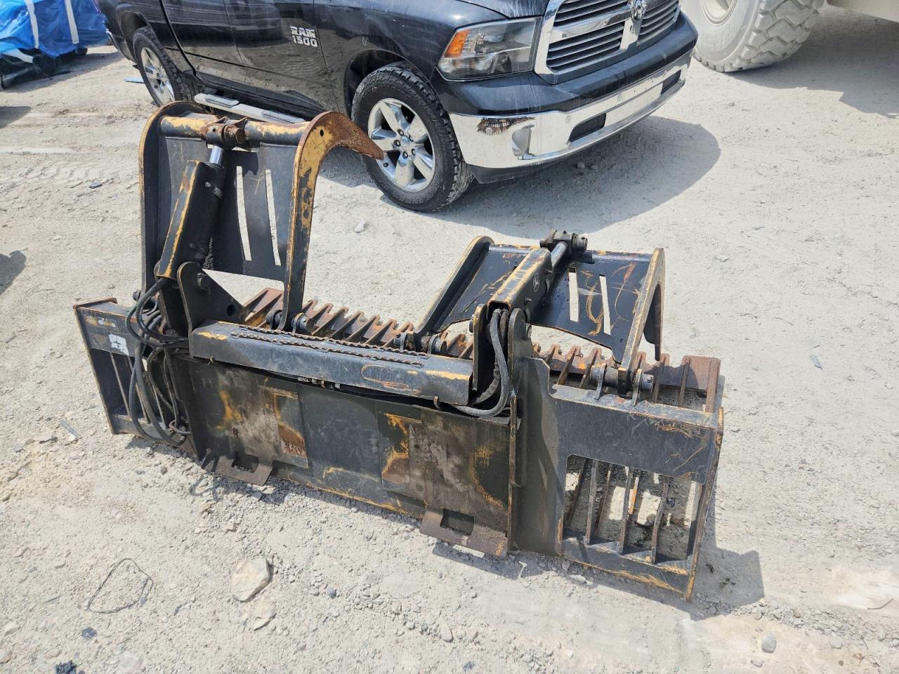 2023 John Deere 84 Loader Bucket