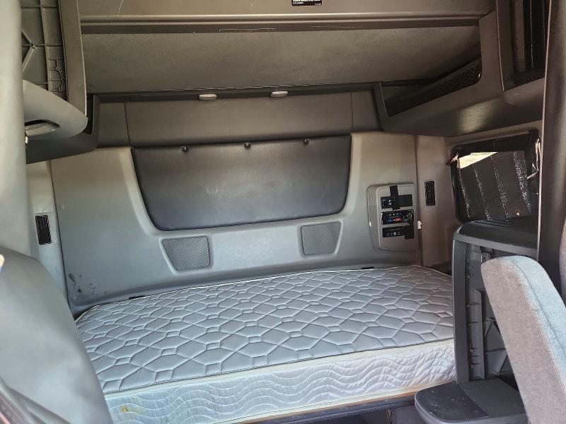 2019 International LT625 Semi Truck