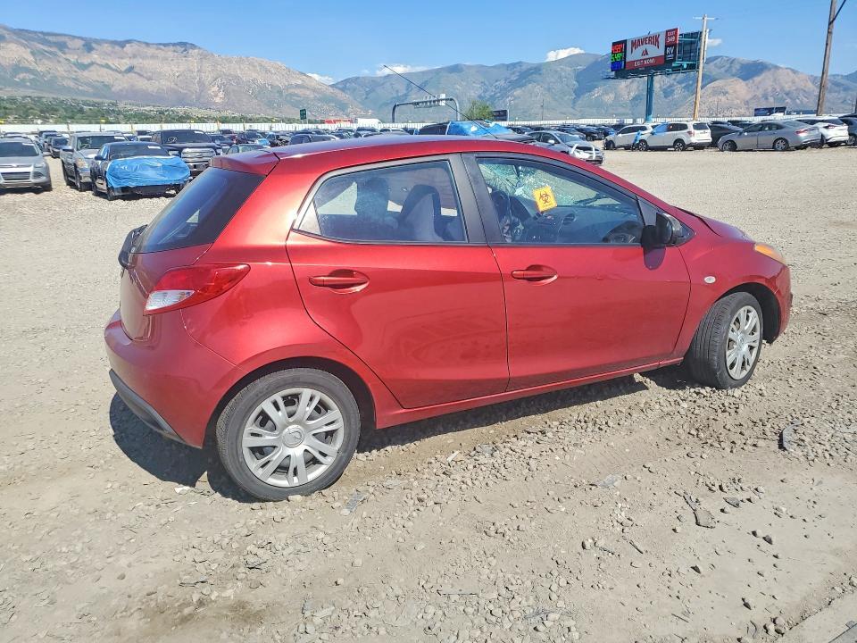 2014 Mazda 2 Sport