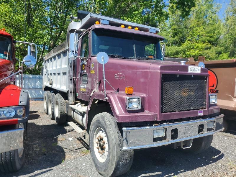 1999 Volv ACL