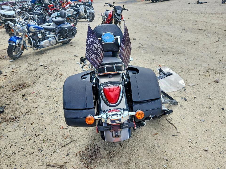 2015 Suzuki VL1500 B