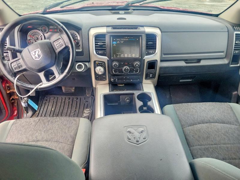 2015 Dodge RAM 1500 SLT