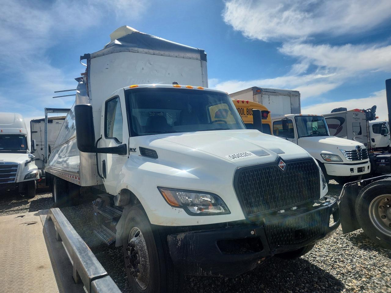 2023 International MV607 BOX Truck