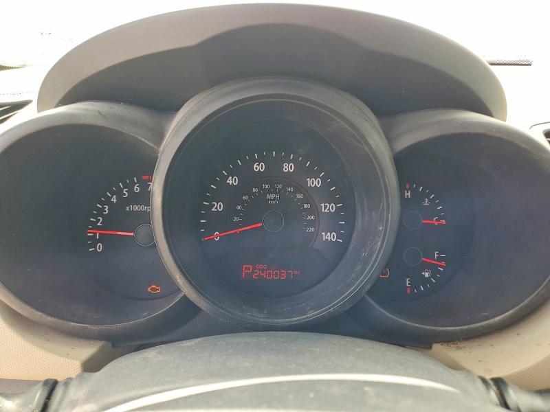 2010 KIA Soul +