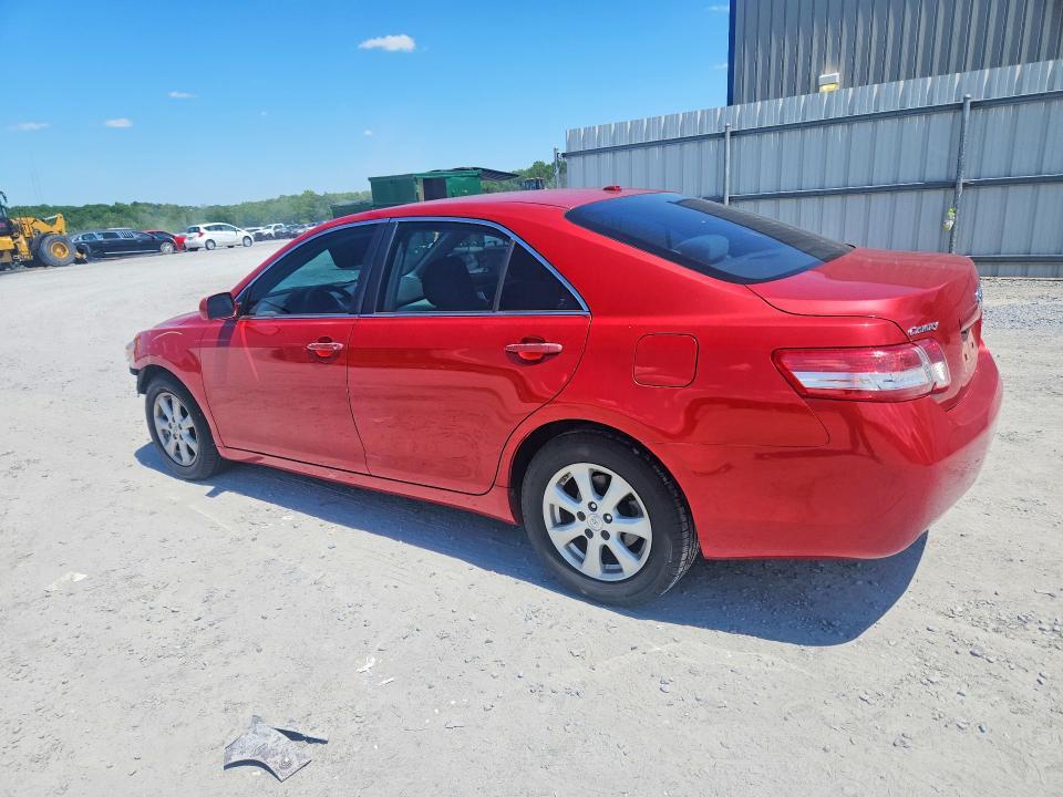 2011 Toyota Camry le