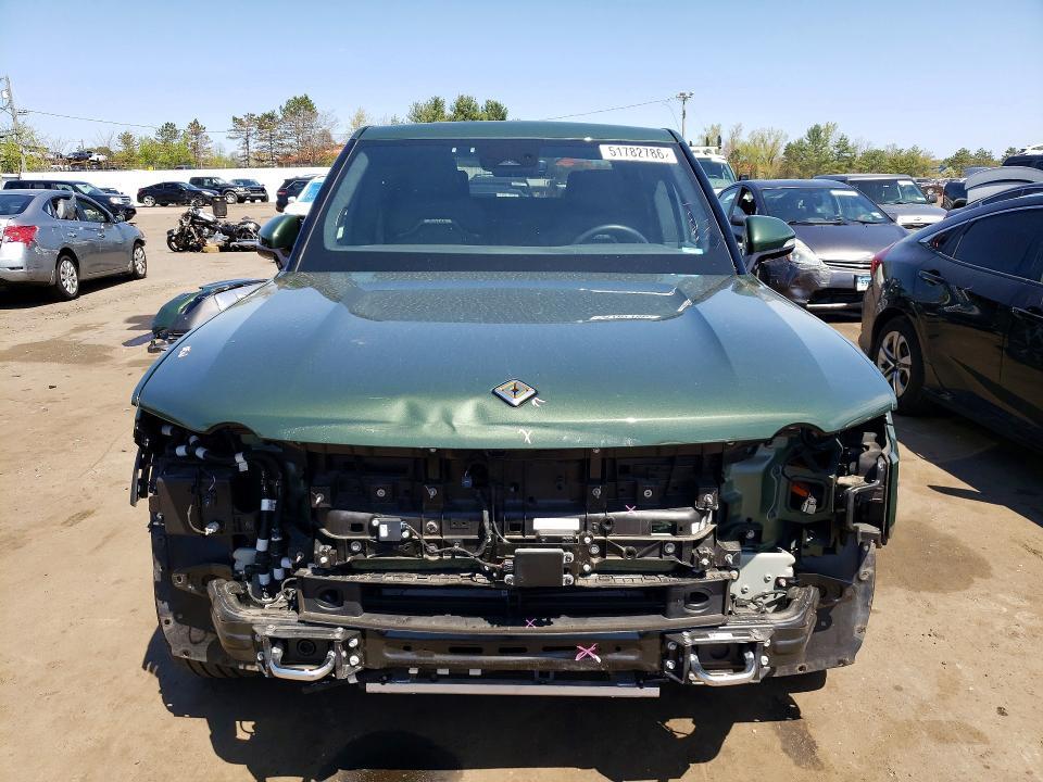 2022 Rivian R1T Adventure