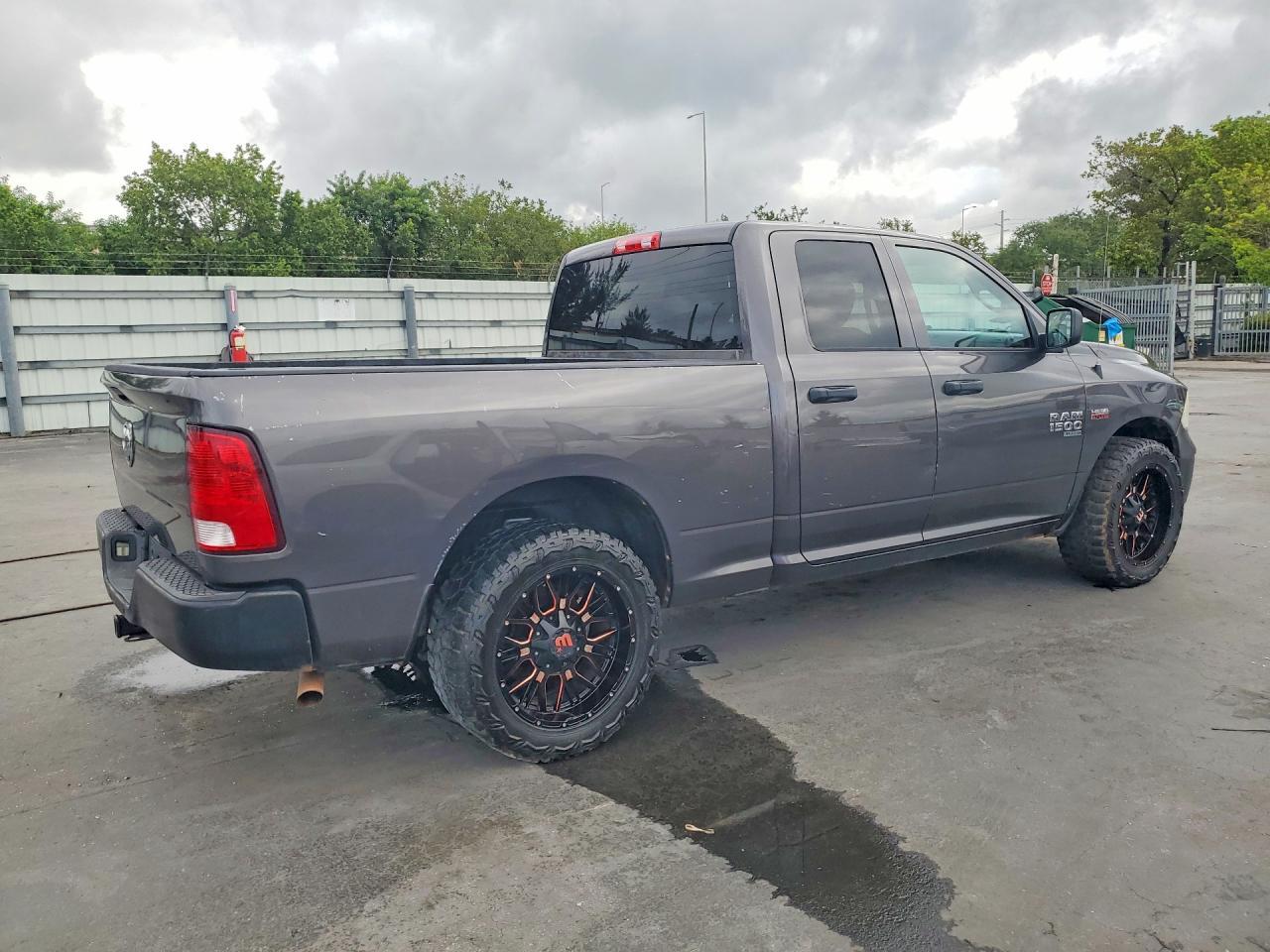 2019 Dodge RAM 1500 Classic Tradesman