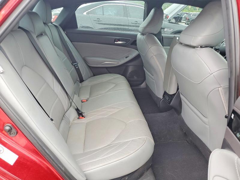 2019 Toyota Avalon Hybrid Limited