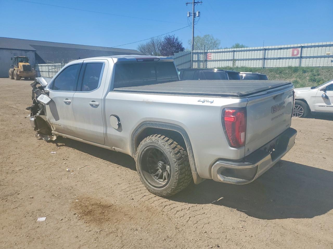 2020 GMC Sierra K1500 SLE