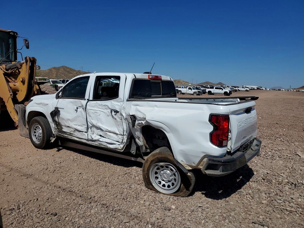 2025 Chev Colorado
