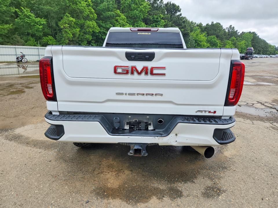 2022 GMC Sierra K2500 AT4