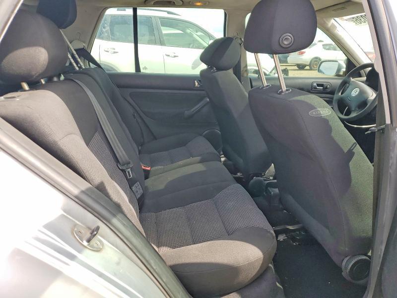 2004 Volkswagen Golf gls