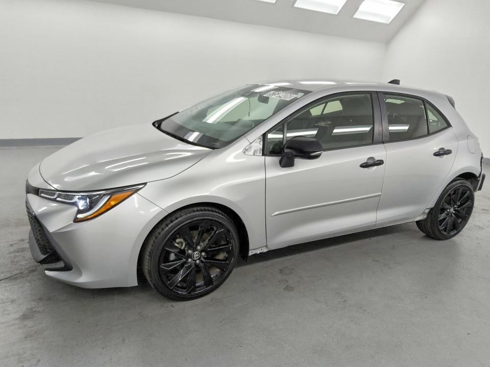 2022 Toyota Corolla Hatchback se Nightshade Edition