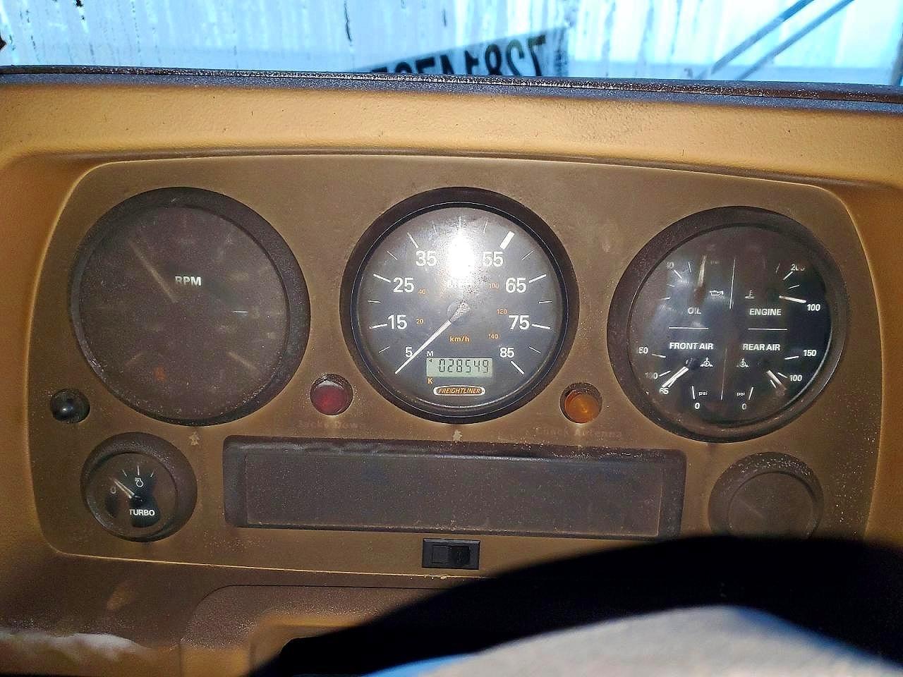 2005 Winnebago Vectra RV