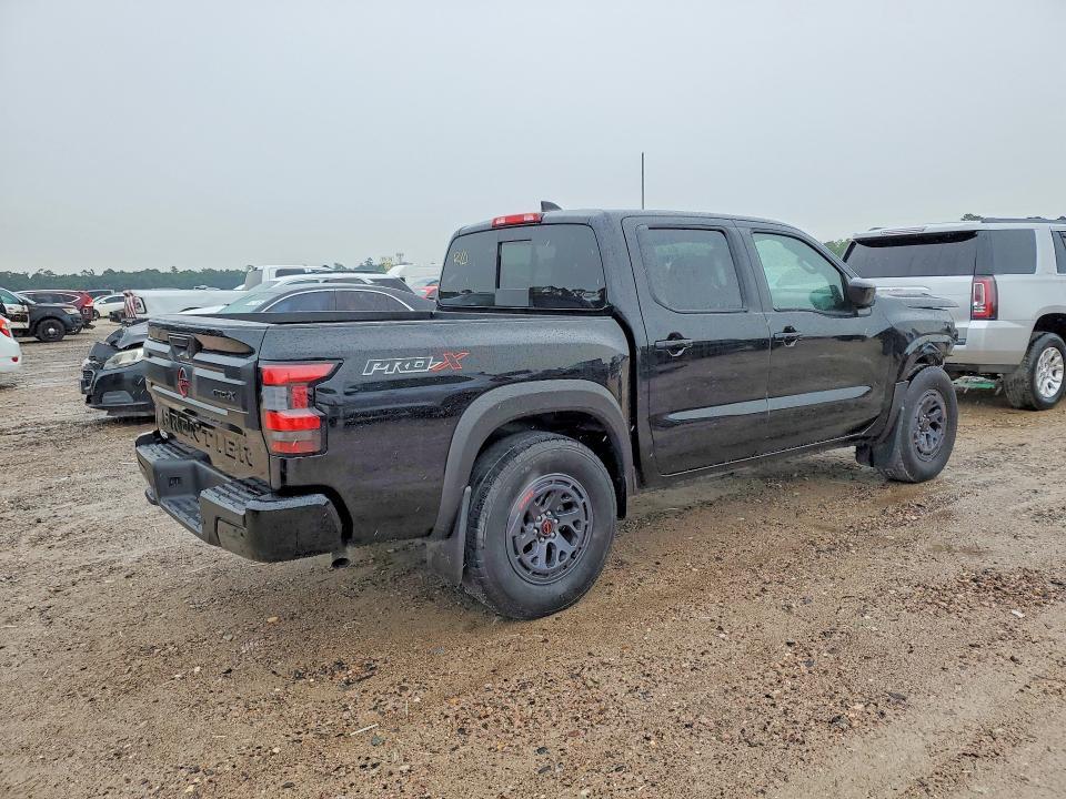 2025 Nissan Frontier Pro-x
