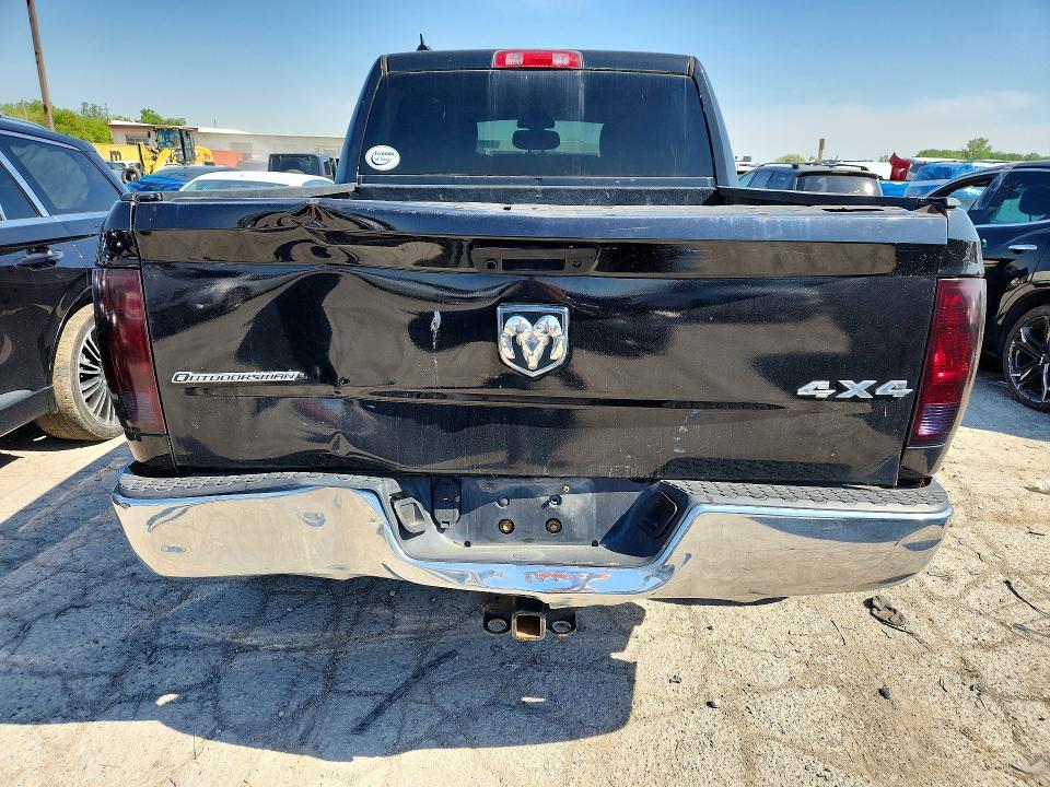 2015 Dodge RAM 1500 SLT