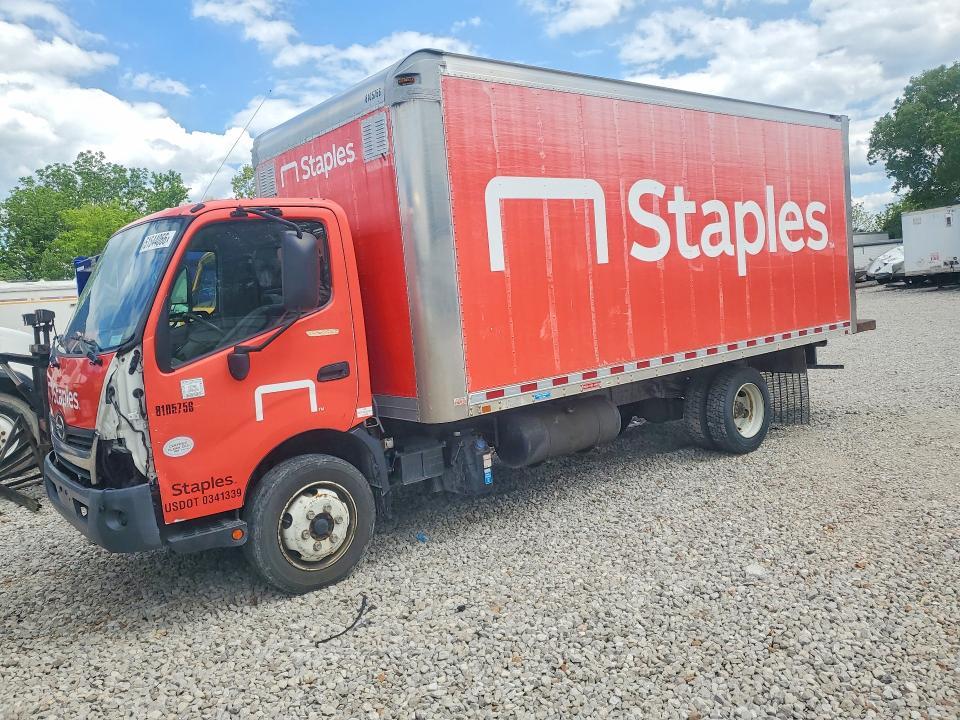 2018 Hino 195 BOX Truck