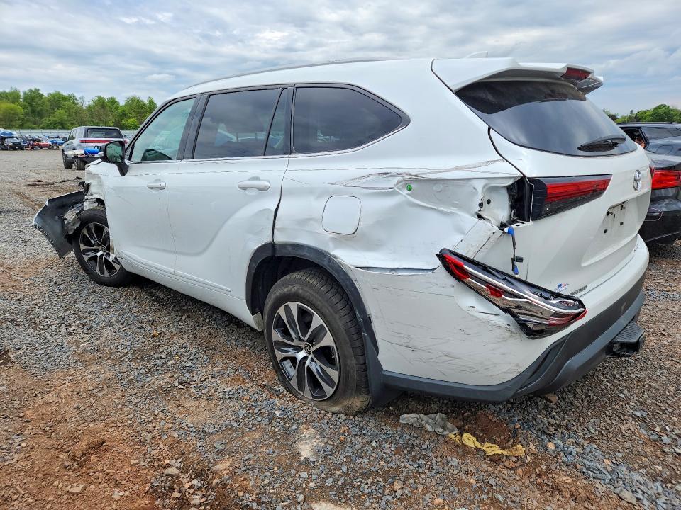 2022 Toyota Highlander xle