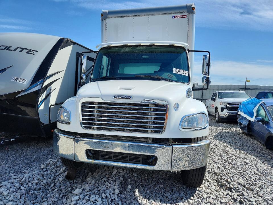 2018 Freigliner 2018 Freightliner Business Class M2 BOX Truck