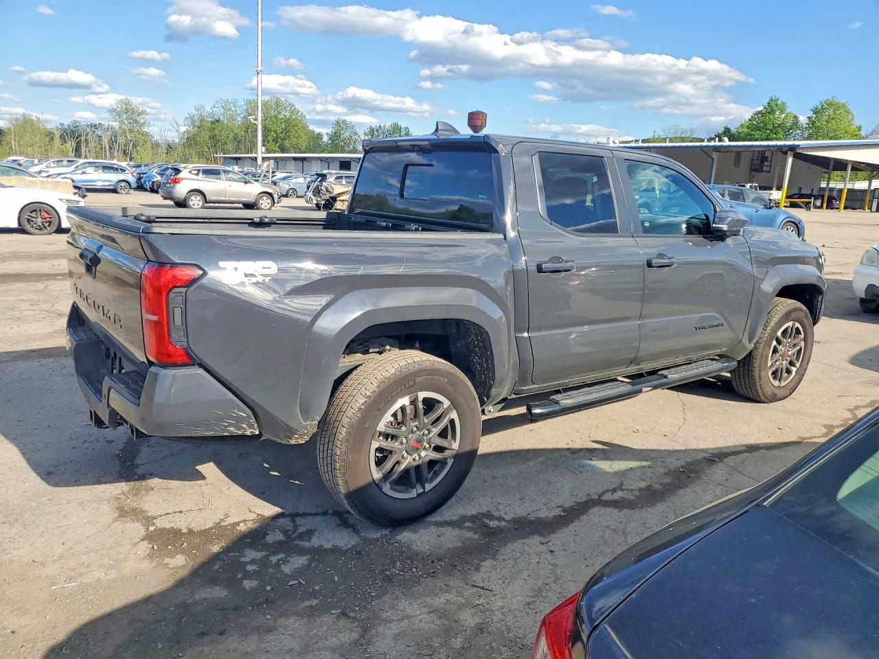 2025 Toyota Tacoma TRD Sport