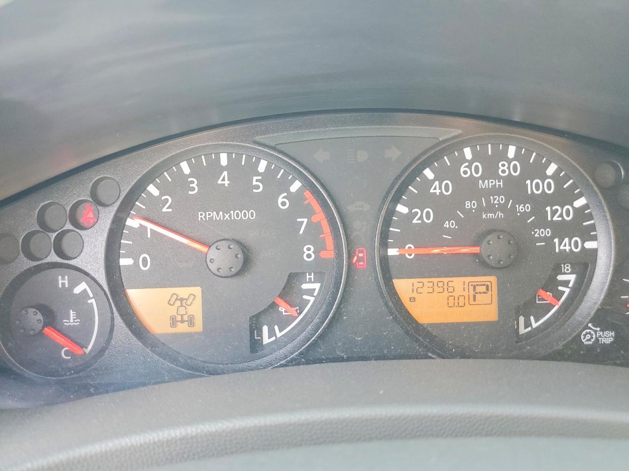 2012 Nissan Frontier s