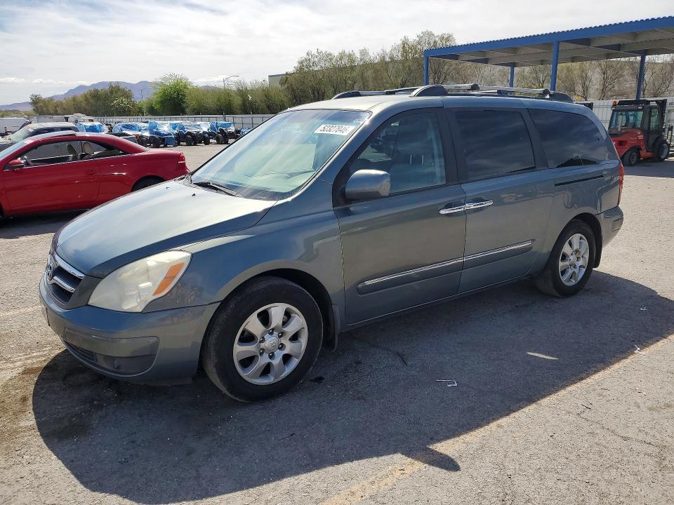2008 Hyundai Entourage gls