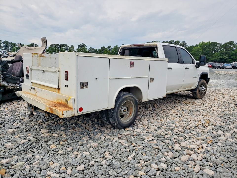 2021 Chevrolet Silverado C3500