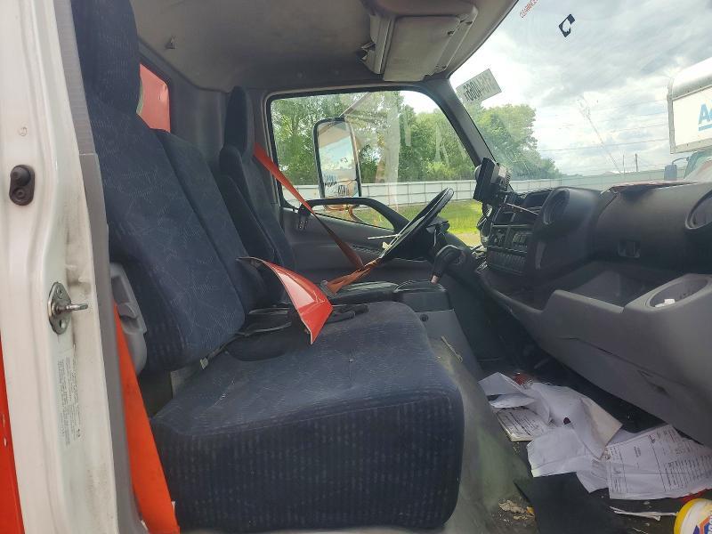 2018 Hino 195 BOX Truck