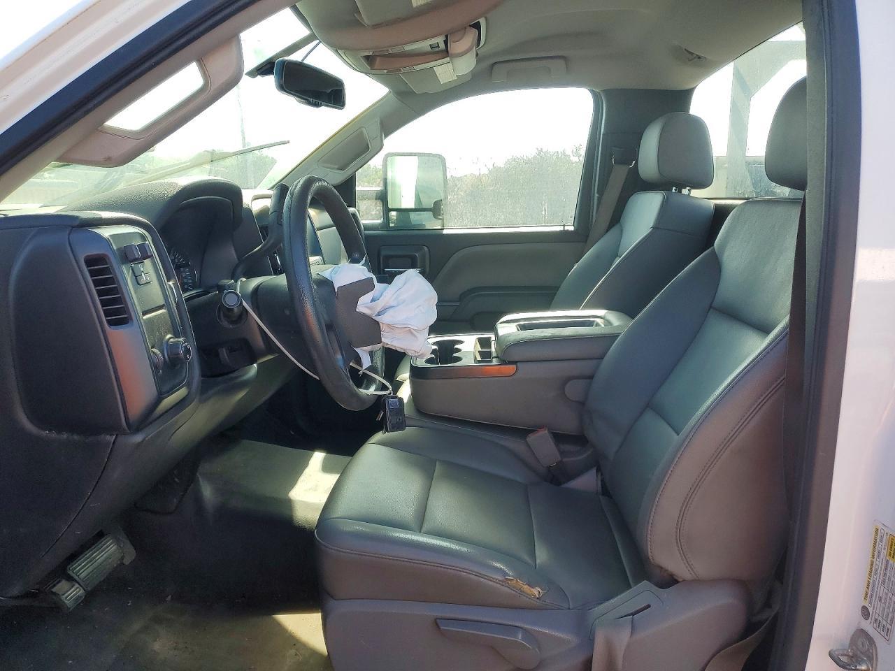 2016 Chevrolet Silverado C2500 Heavy Duty