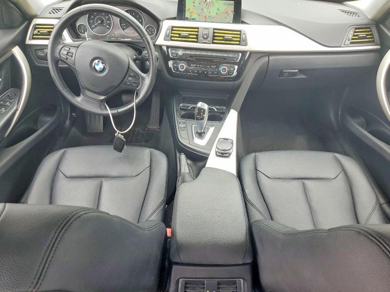 2016 BMW 320 i