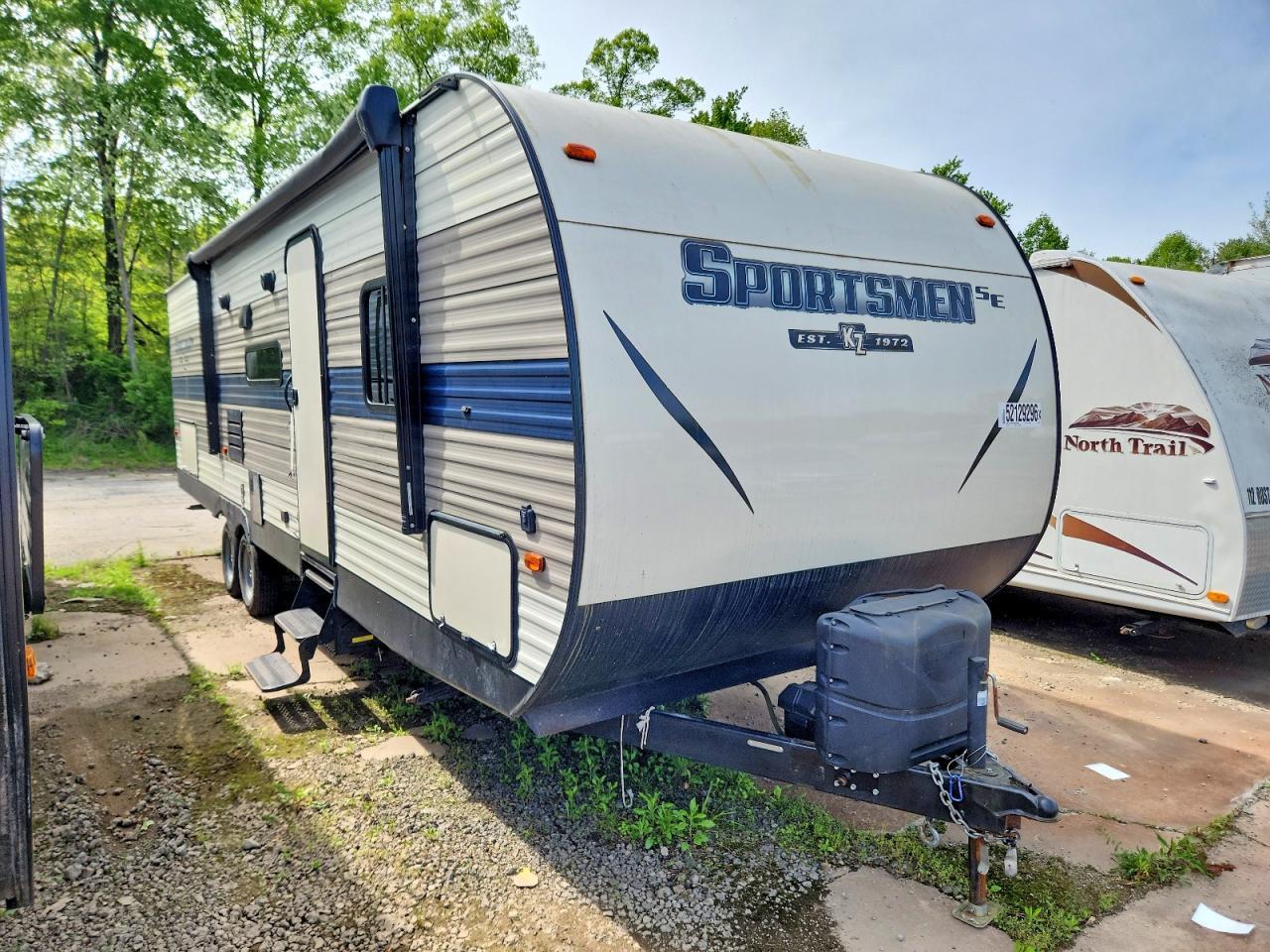 2022 Kz Rv Sportsmen Camper