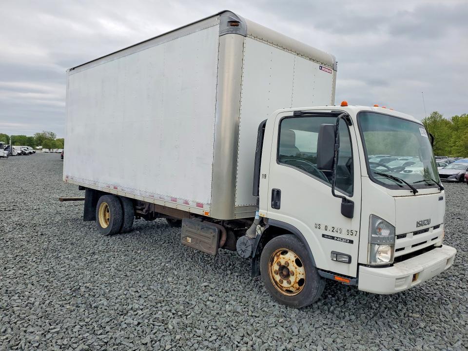 2015 Isuzu NQR BOX Truck