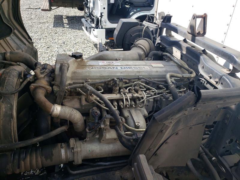 2007 Nissan Diesel UD2000 BOX Truck