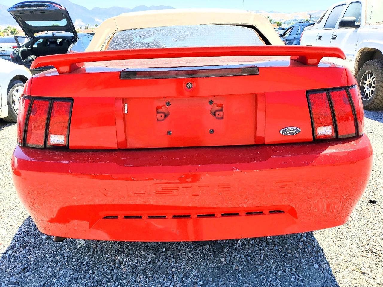 2003 Ford Mustang