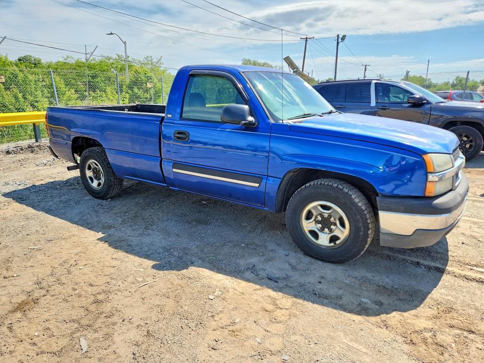 2004 Chevrolet Silverado C1500