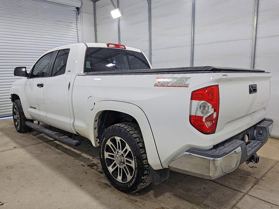 2015 Toyota Tundra SR5