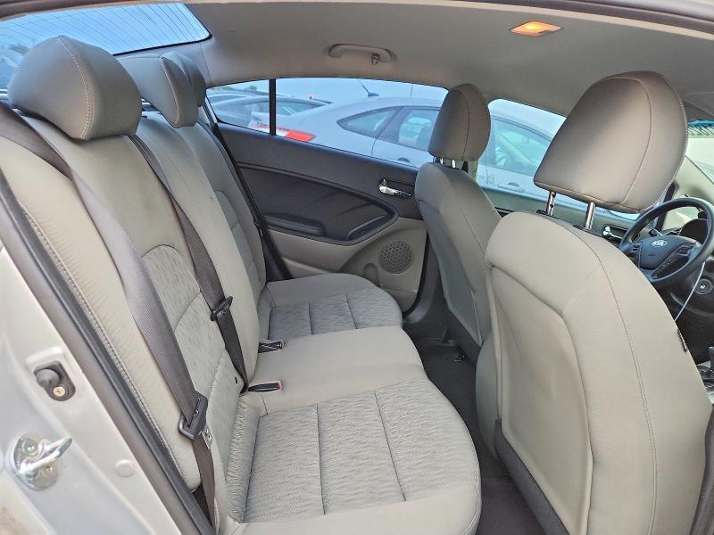 2016 KIA Forte lx