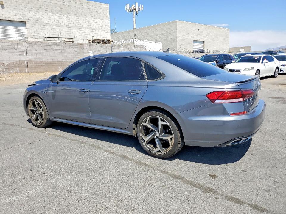 2020 Volkswagen Passat R-line