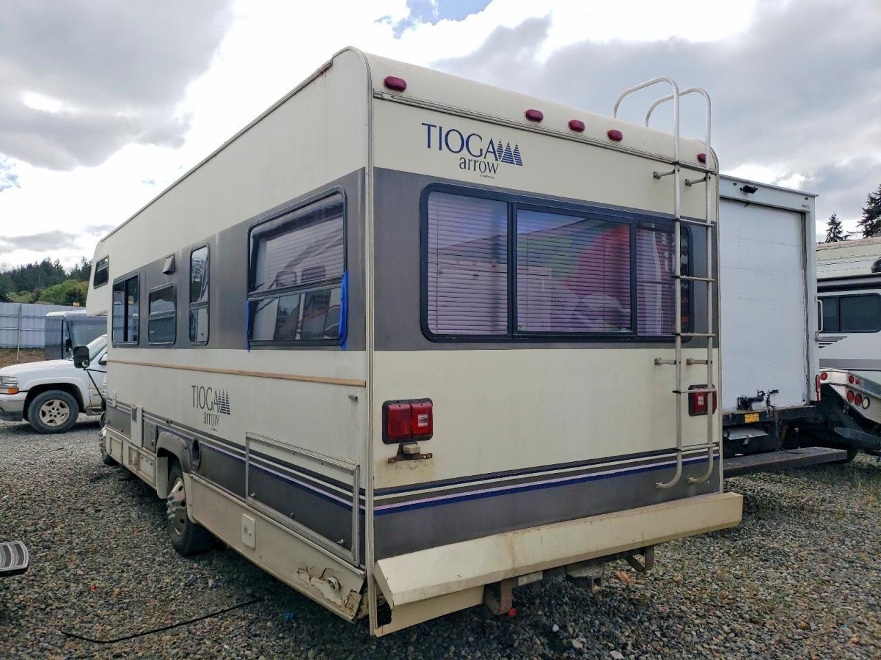 1993 Fleetwood 1992 Ford E350 RV