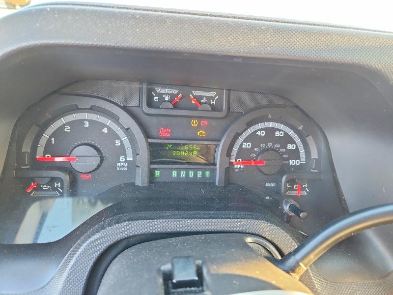 2010 Ford Econoline E350 Super Duty Wagon