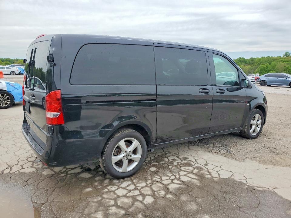 2018 Mercedes-Benz Metris