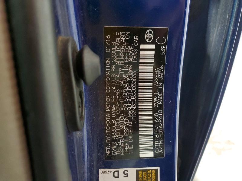 2016 Toyota Prius v Four