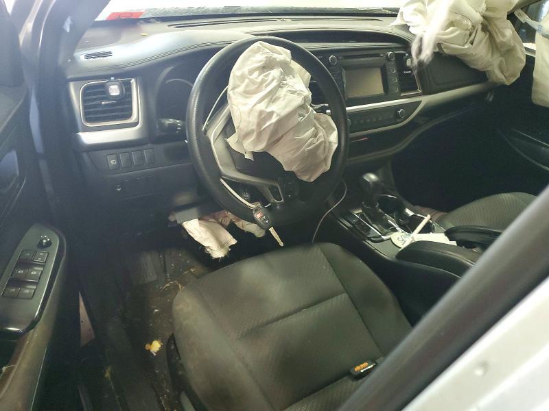 2018 Toyota Highlander le