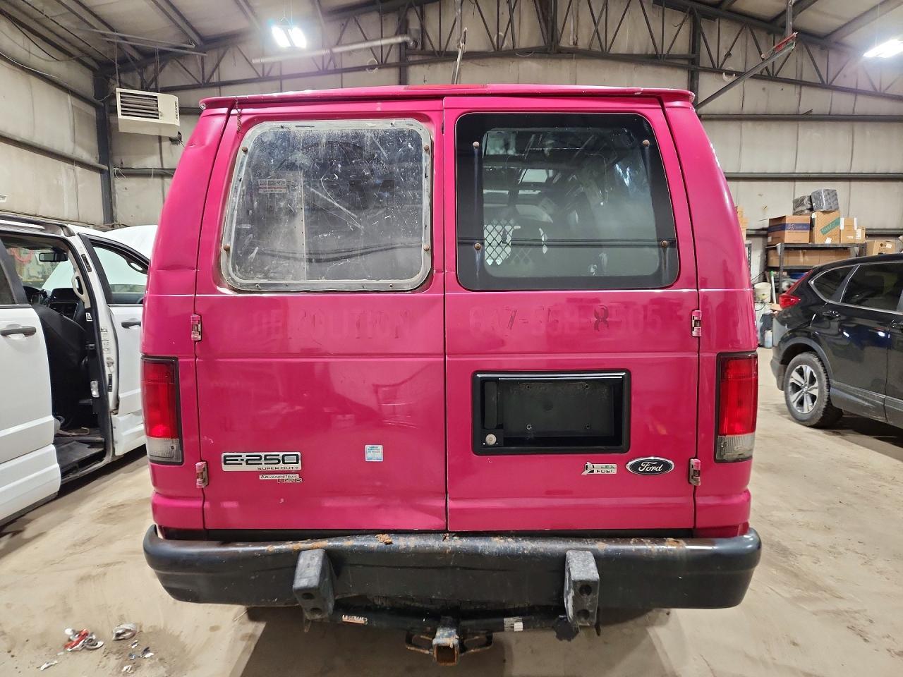 2014 Ford Econoline E250 van