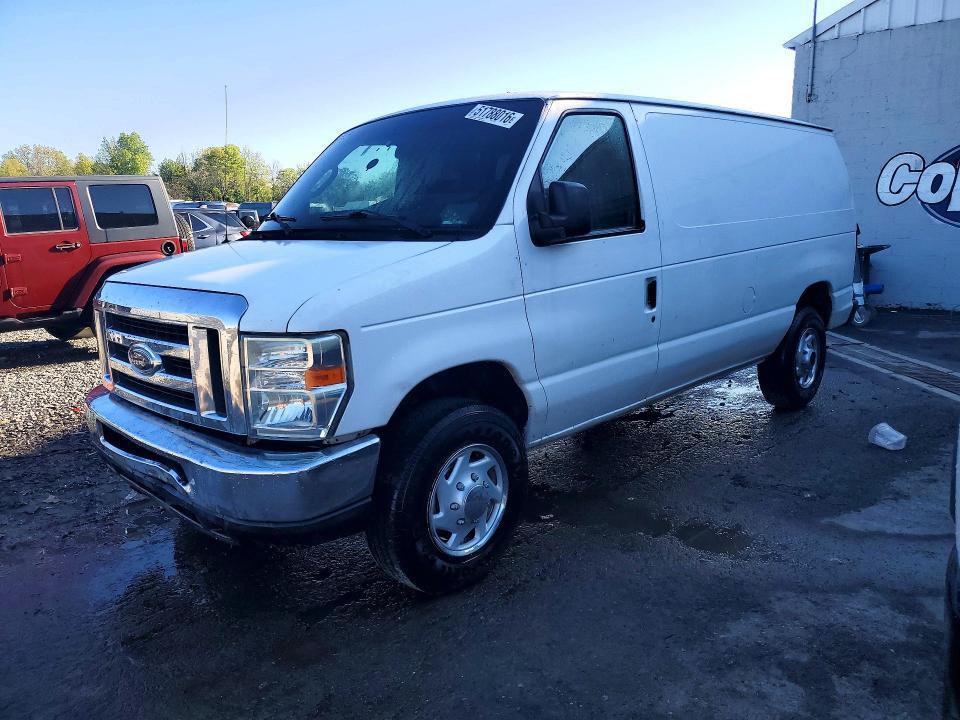 2009 Ford Econoline E250 van
