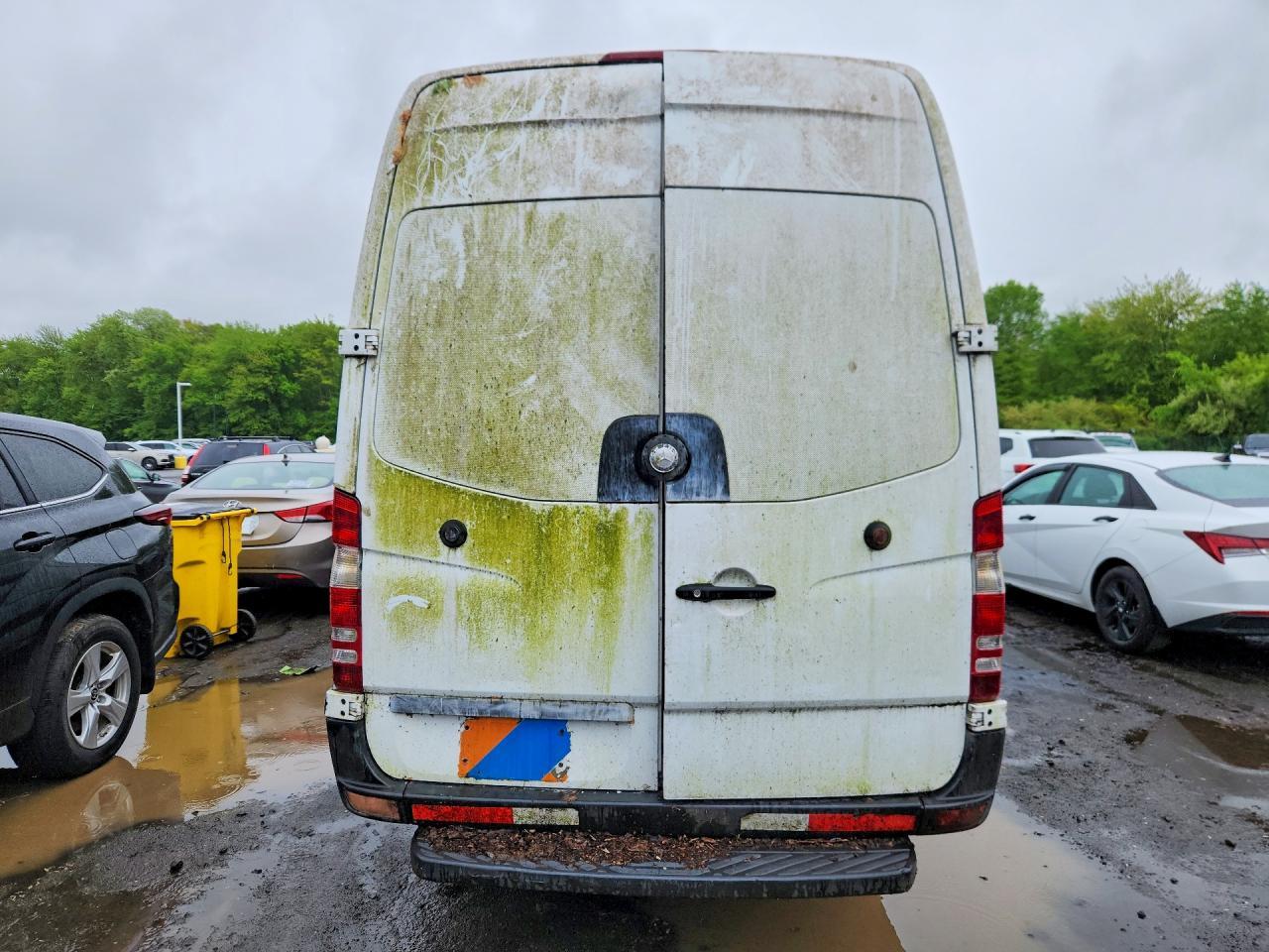 2011 Mercedes-Benz Sprinter 2500