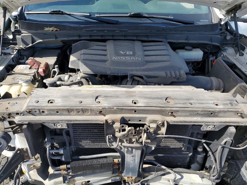 2020 Nissan Titan SV