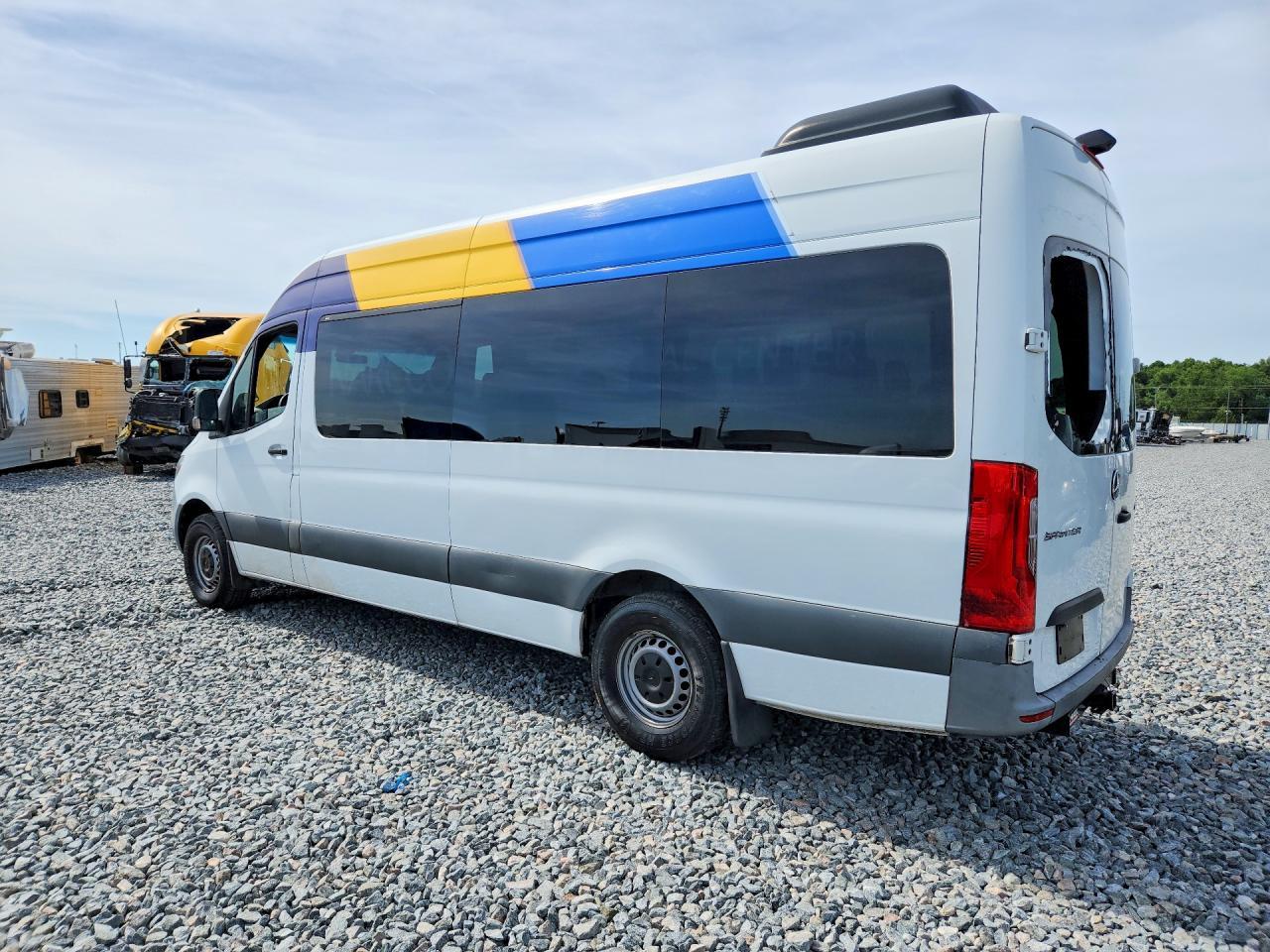 2020 Mercedes-Benz Sprinter 2500