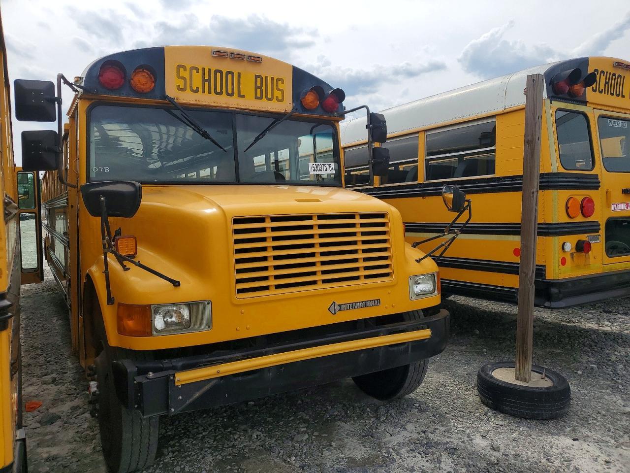 1991 International 3700 School Bus